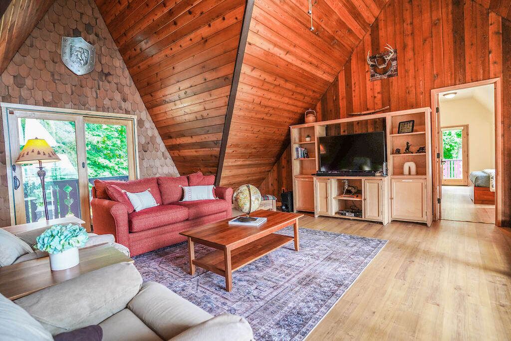 Photo of Livingroom in Poulsbo