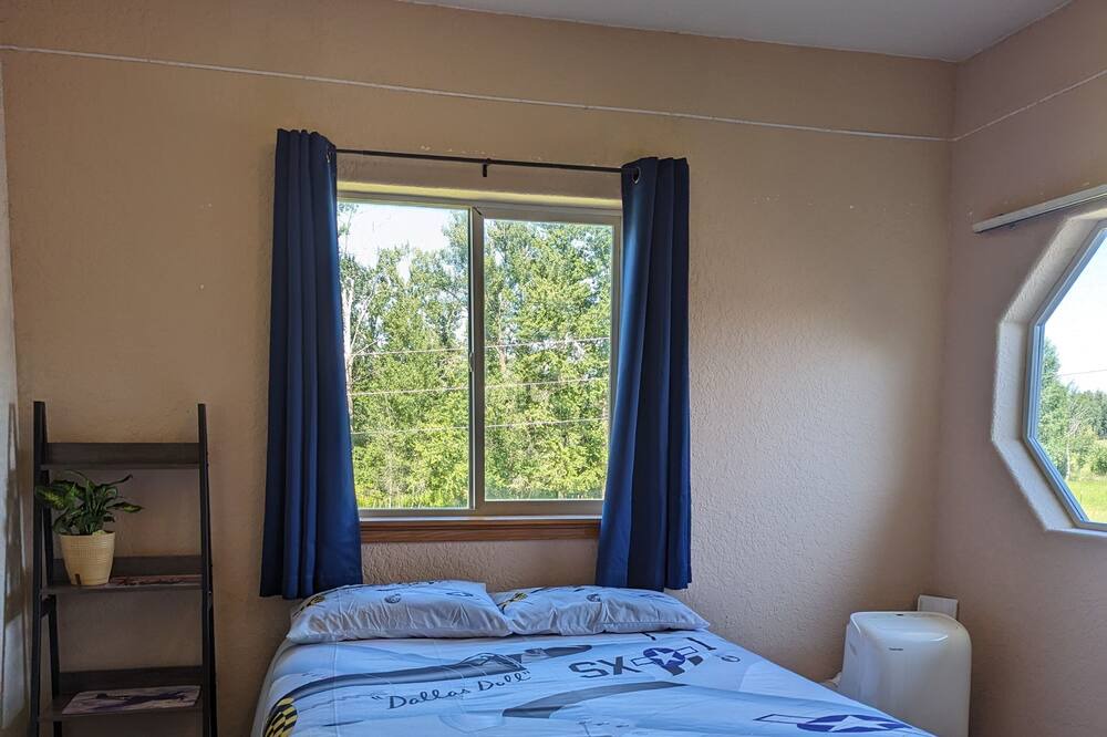 Photo of Bedroom in Polson