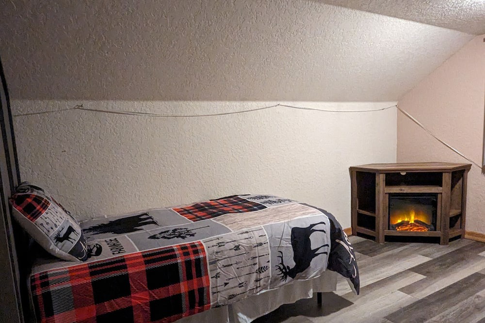 Photo of Bedroom in Polson