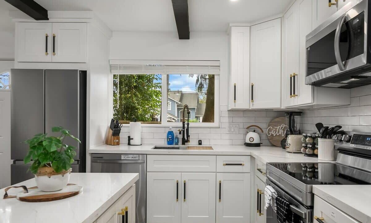Photo of Kitchen in Picnic Point-North Lynnwood