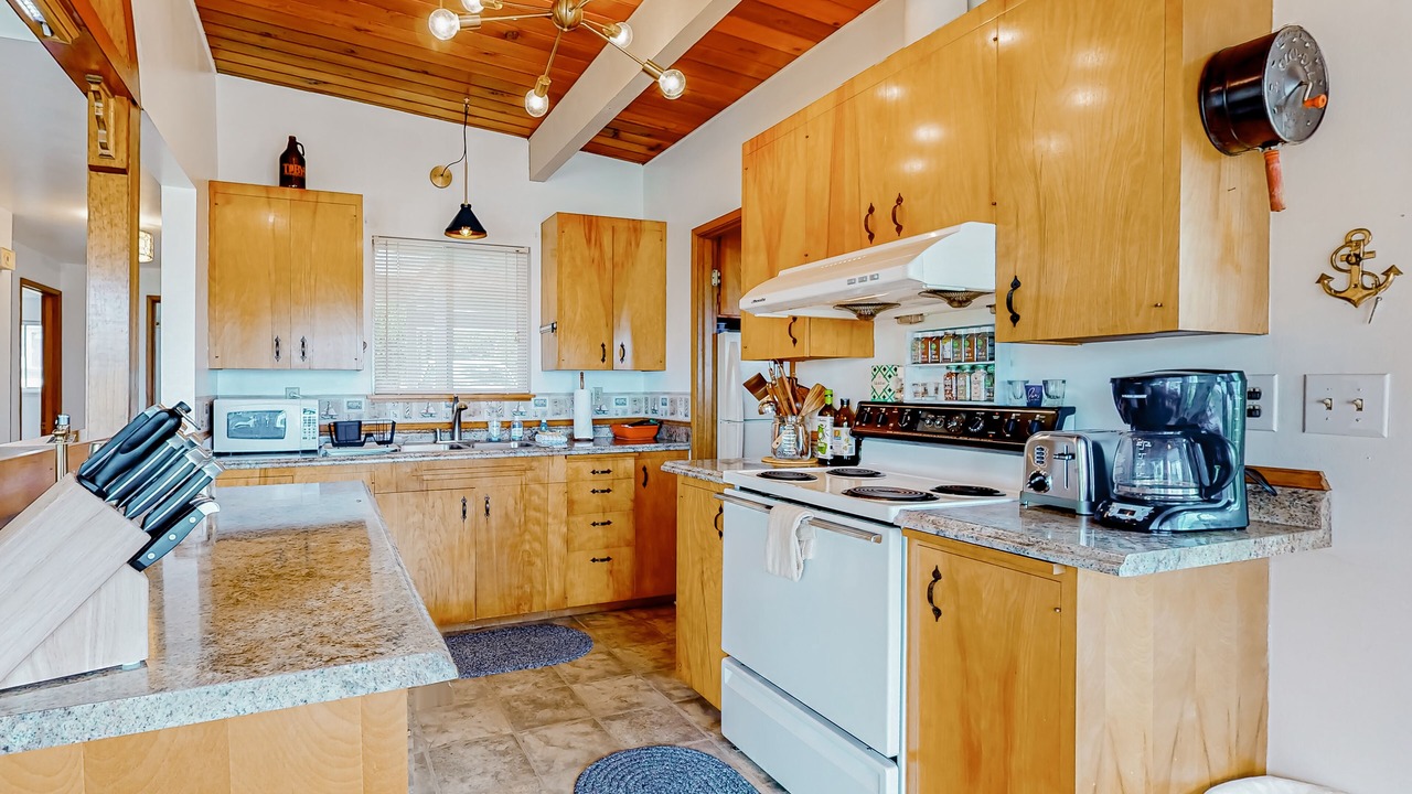 Photo of Kitchen in Coupeville