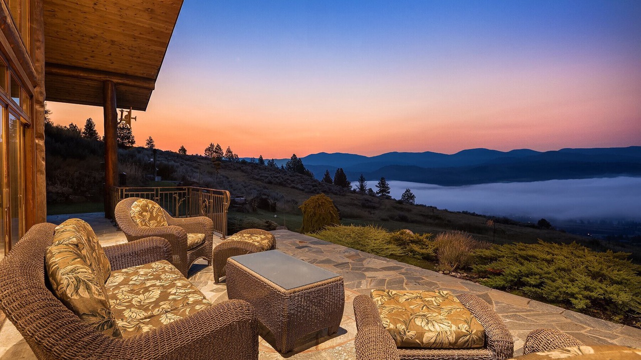 Photo of Outdoor in Republic