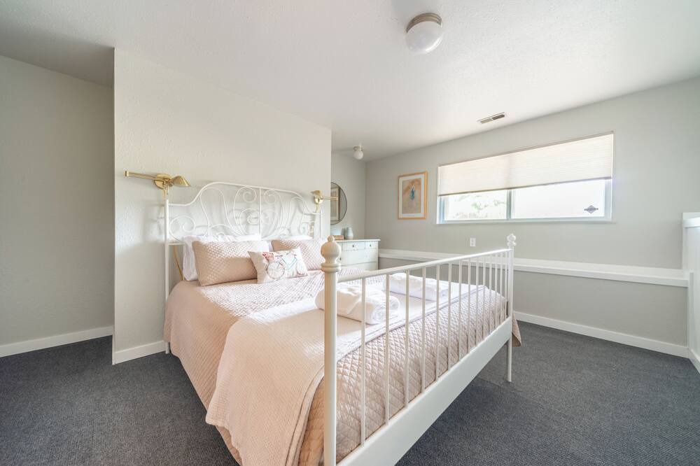 Photo of Bedroom in Waller