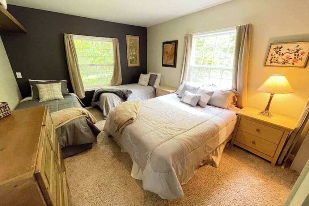 Photo of Bedroom in Kettle Falls