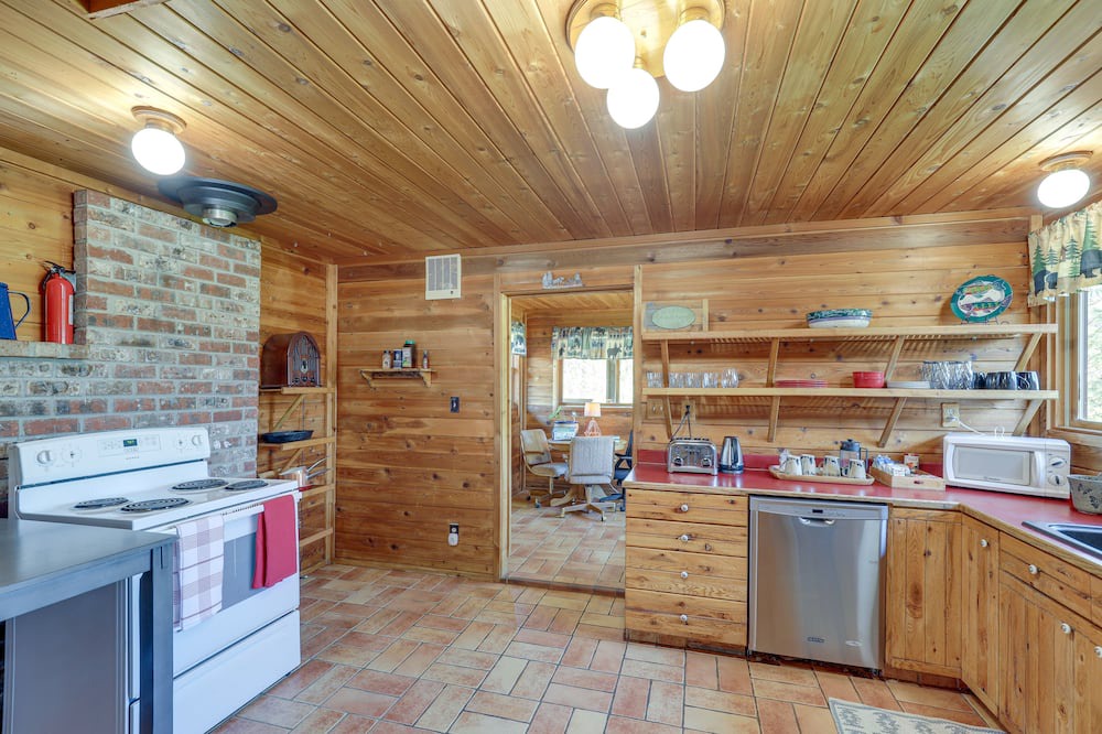 Photo of Kitchen in Medical Lake