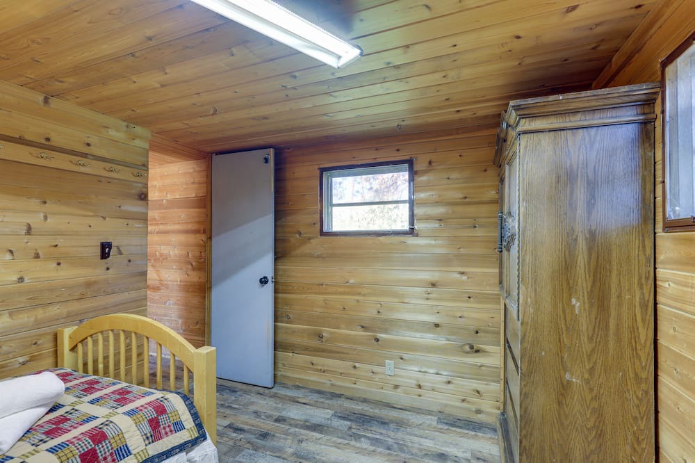 Photo of Bedroom in Medical Lake