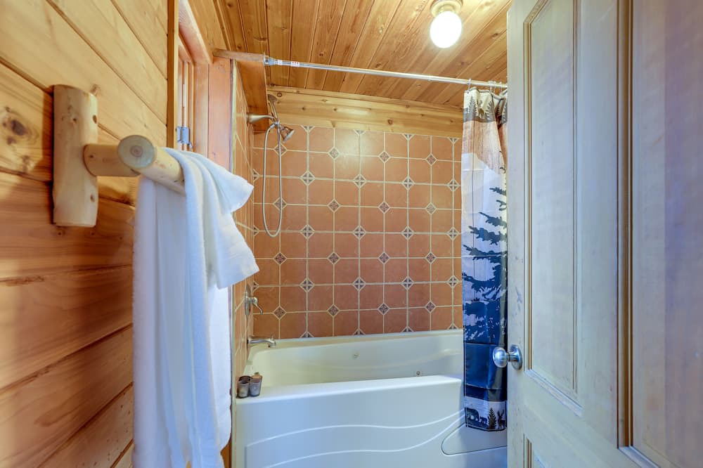 Photo of Bathroom in Medical Lake