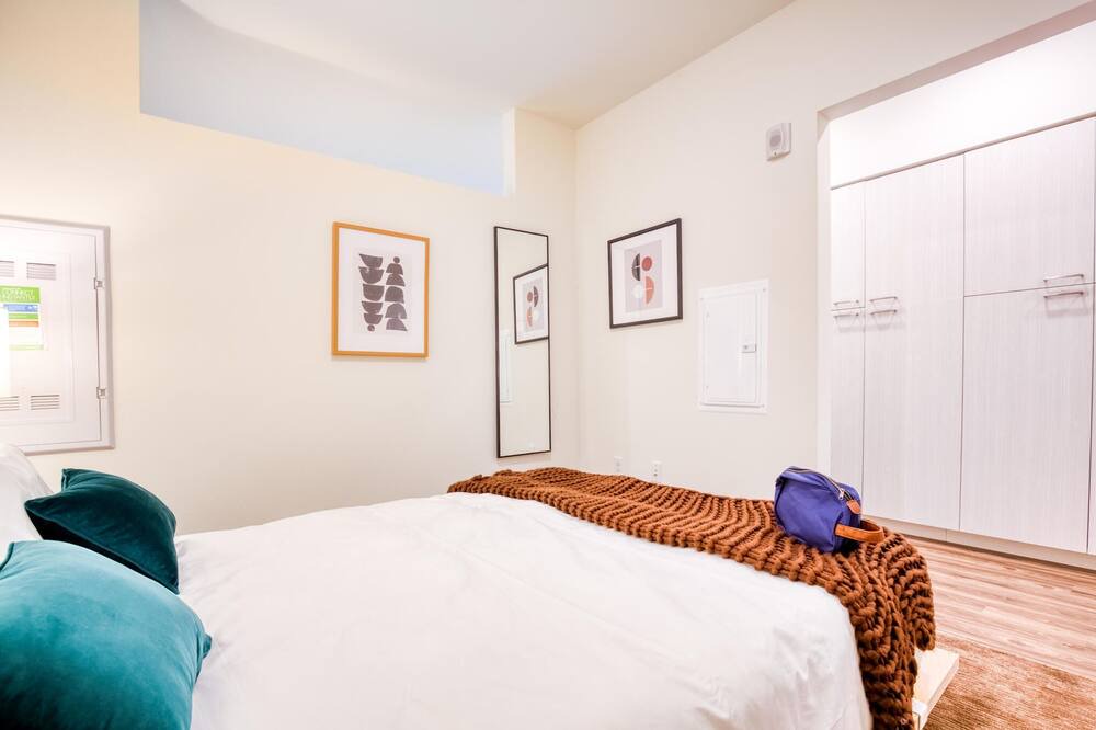 Photo of Bedroom in Mercer Island
