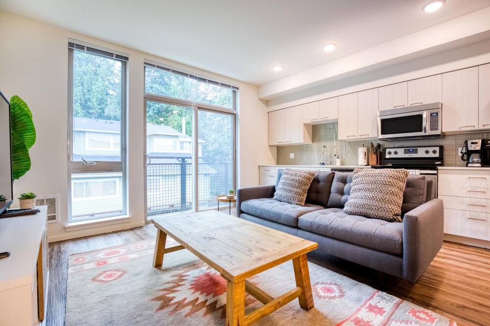 Photo of Livingroom in Mercer Island