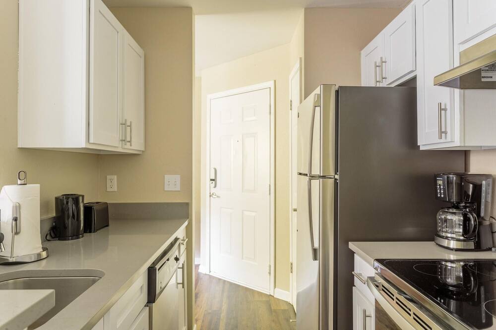 Photo of Kitchen in Five Oaks