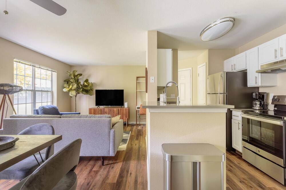 Photo of Kitchen in Five Oaks