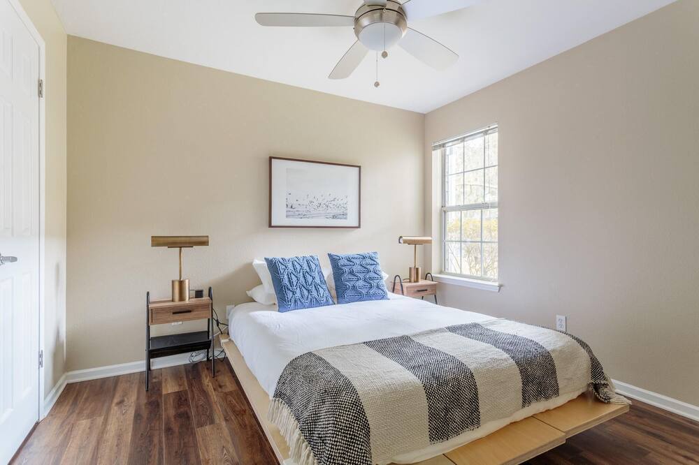 Photo of Bedroom in Five Oaks