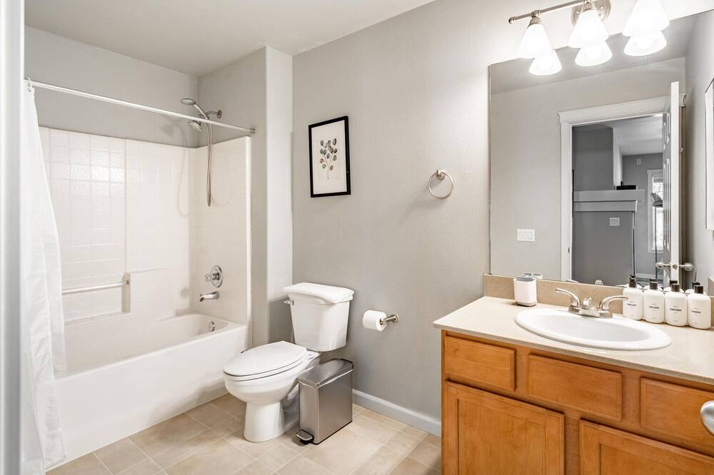 Photo of Bathroom in Union Hill-Novelty Hill