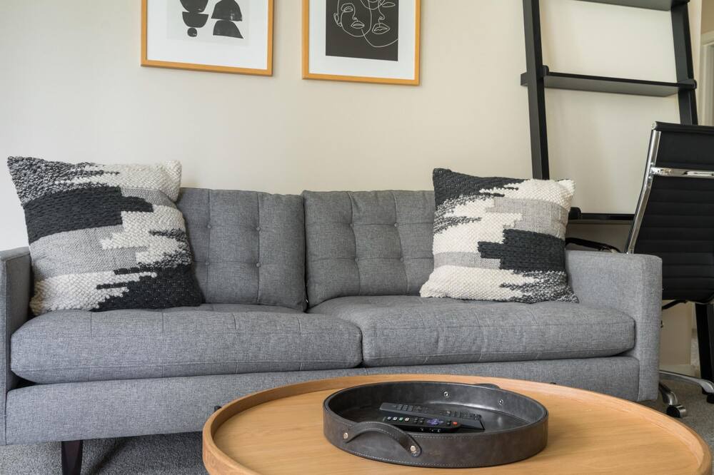 Photo of Livingroom in Mercer Island