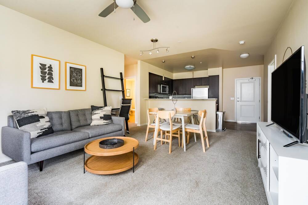 Photo of Livingroom in Mercer Island
