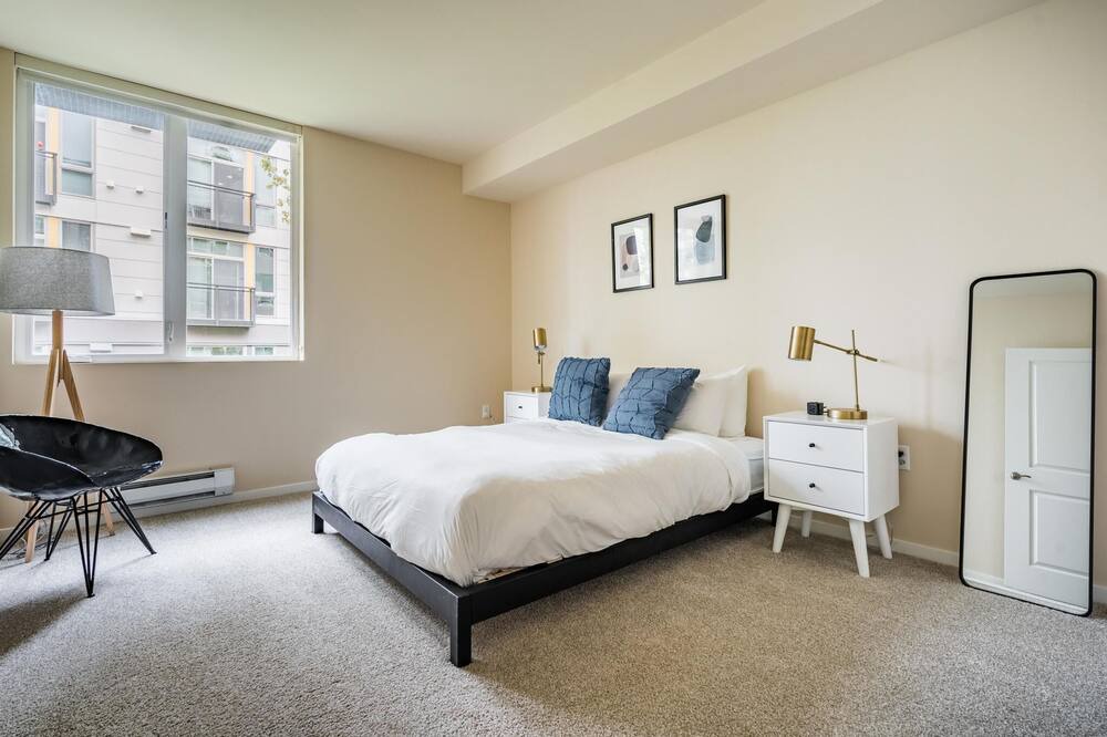 Photo of Bedroom in Mercer Island