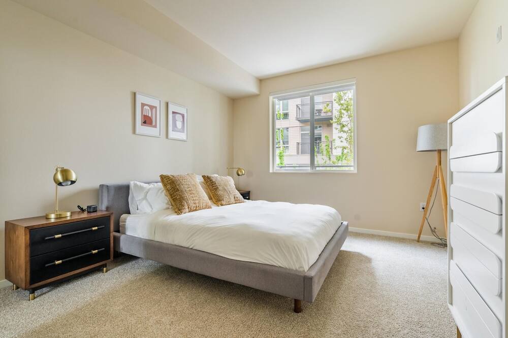 Photo of Bedroom in Mercer Island