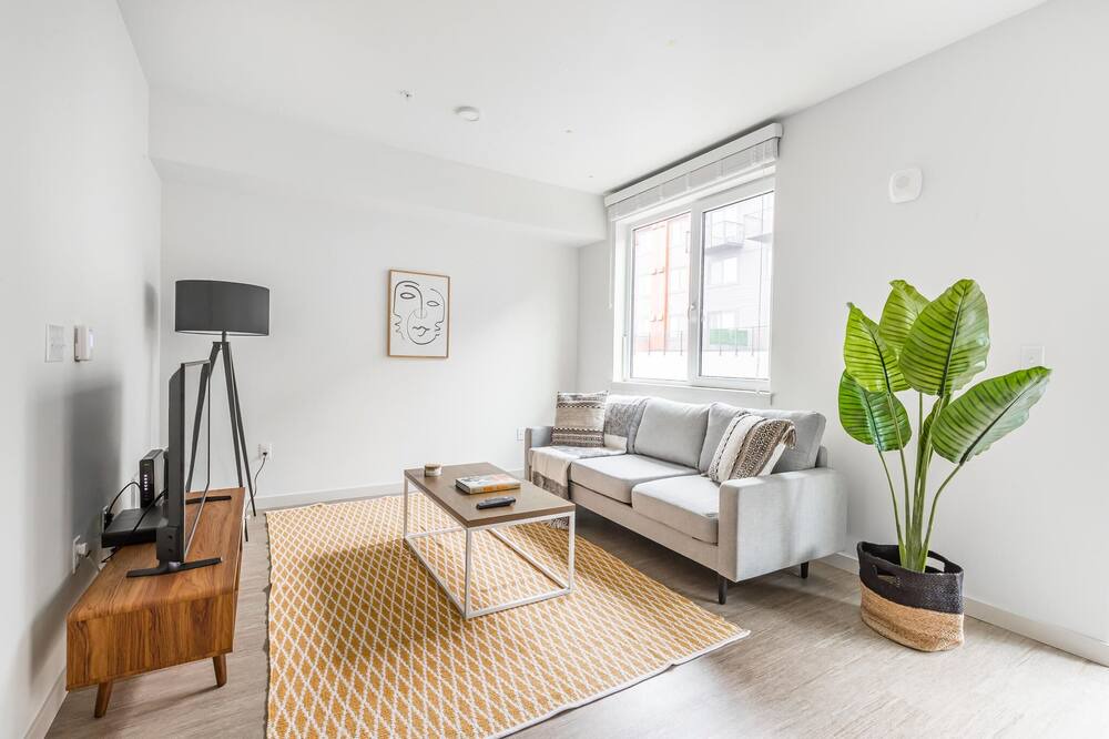 Photo of Livingroom in Redmond