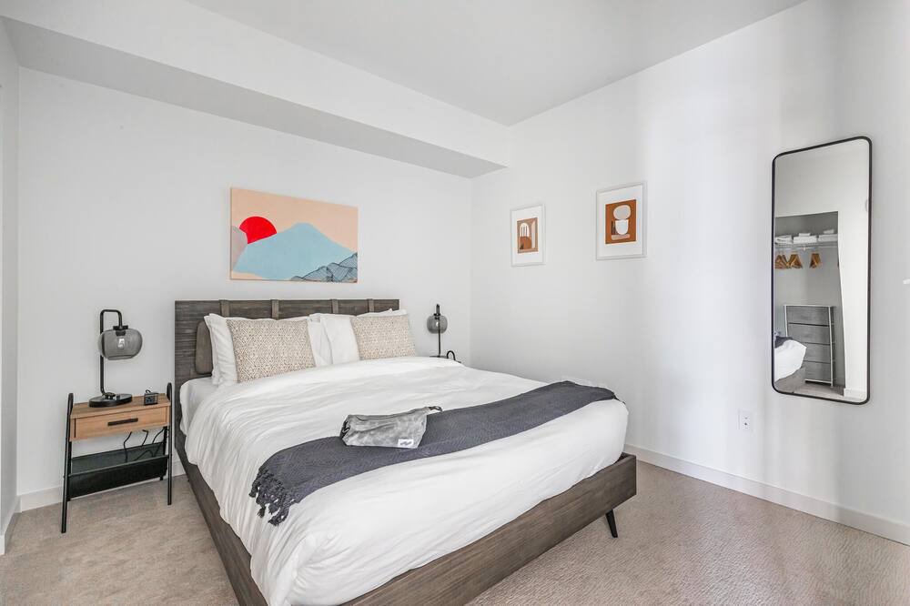 Photo of Bedroom in Redmond