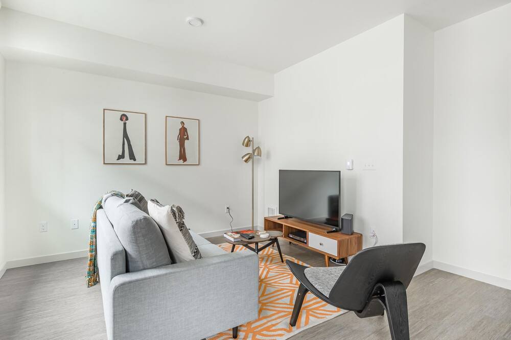 Photo of Livingroom in Redmond