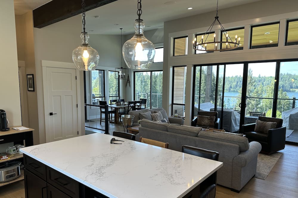 Photo of Kitchen in Mossyrock