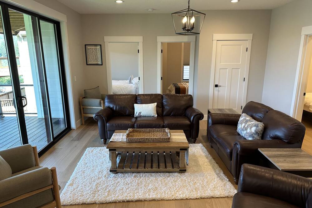 Photo of Livingroom in Mossyrock