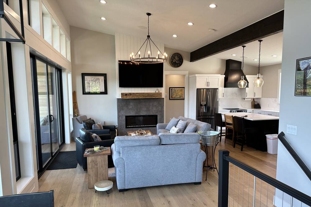 Photo of Livingroom in Mossyrock
