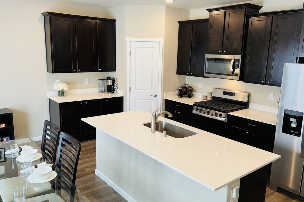 Photo of Kitchen in West Hills