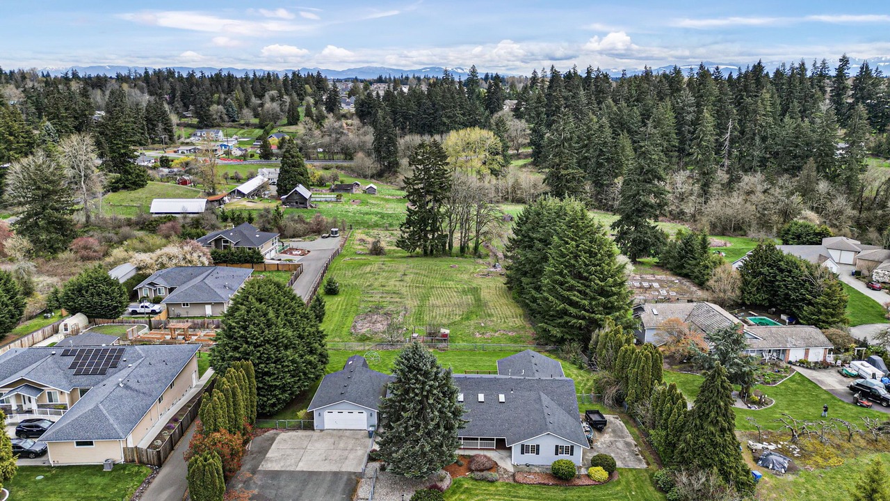 Photo of Outdoor in Edgewood