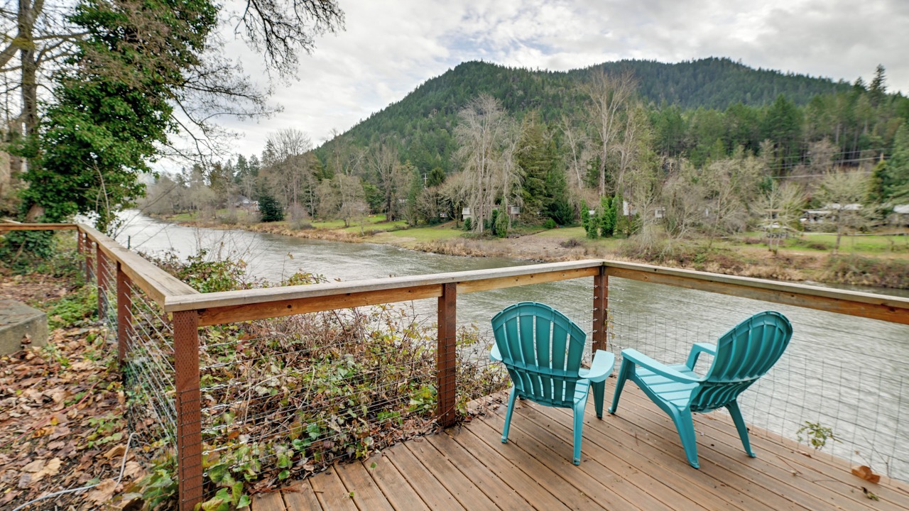 Photo of Others in Grants Pass