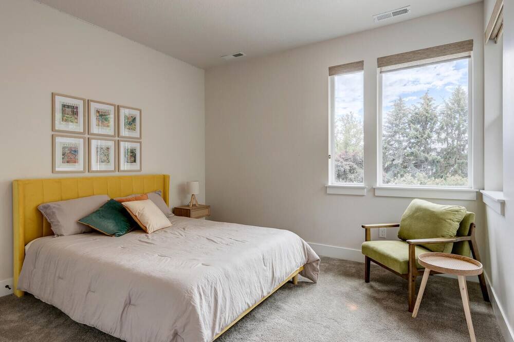 Photo of Bedroom in West Valley