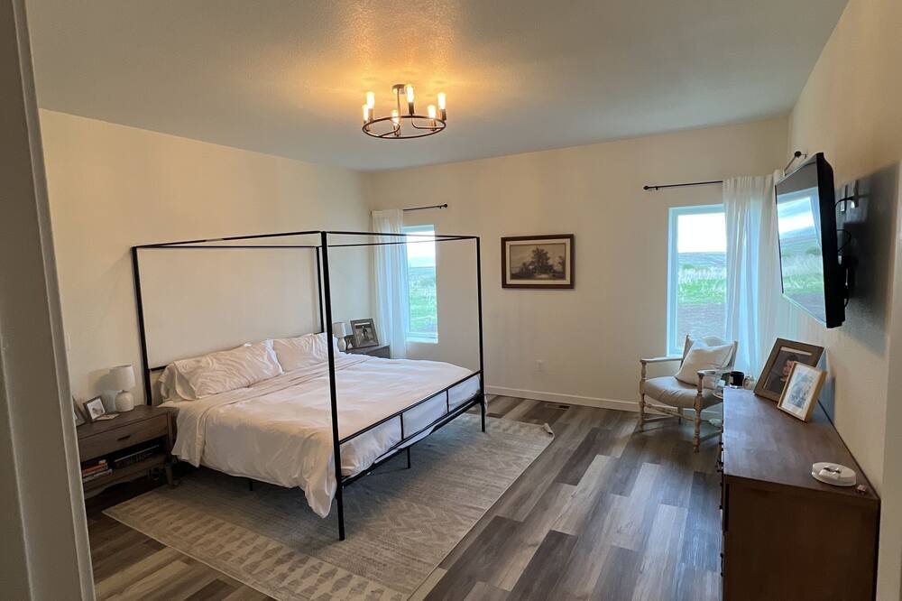 Photo of Bedroom in Lewiston