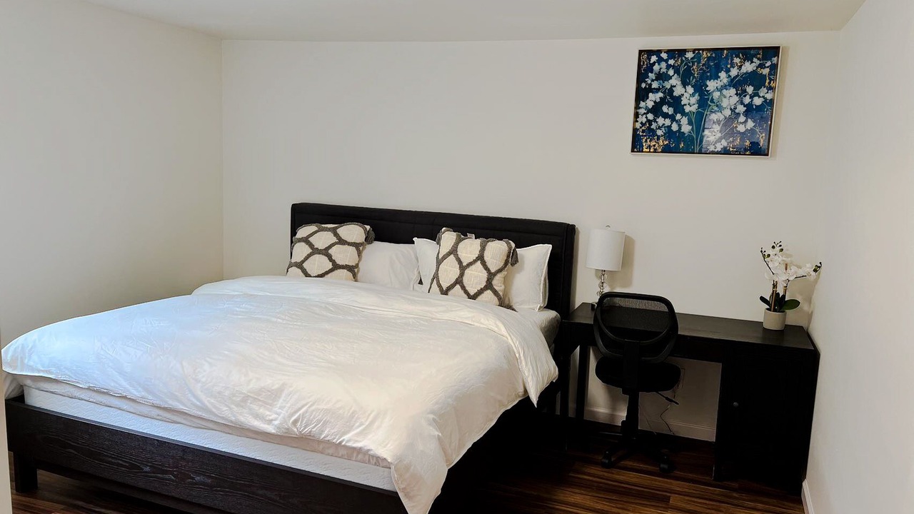 Photo of Bedroom in Potlatch