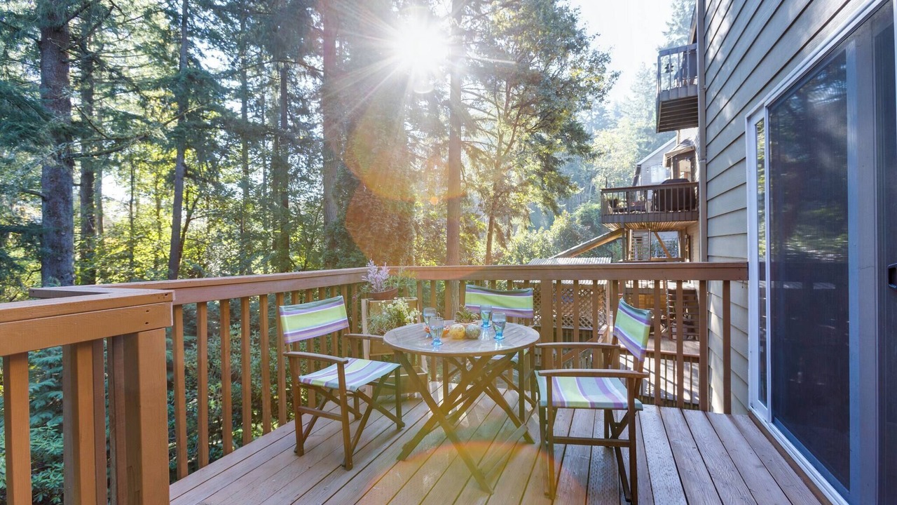 Photo of Patio Balcony in Rosemont Summit