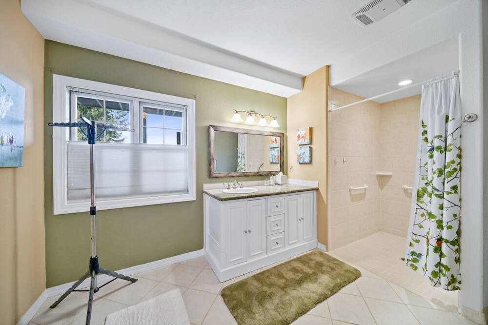 Photo of Bathroom in Hayden View Estates