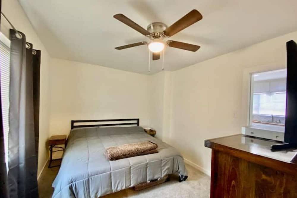 Photo of Bedroom in Riddle