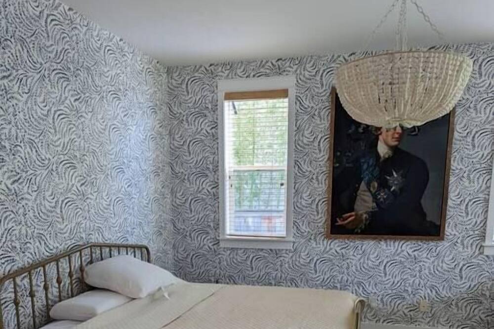 Photo of Bedroom in Sammamish