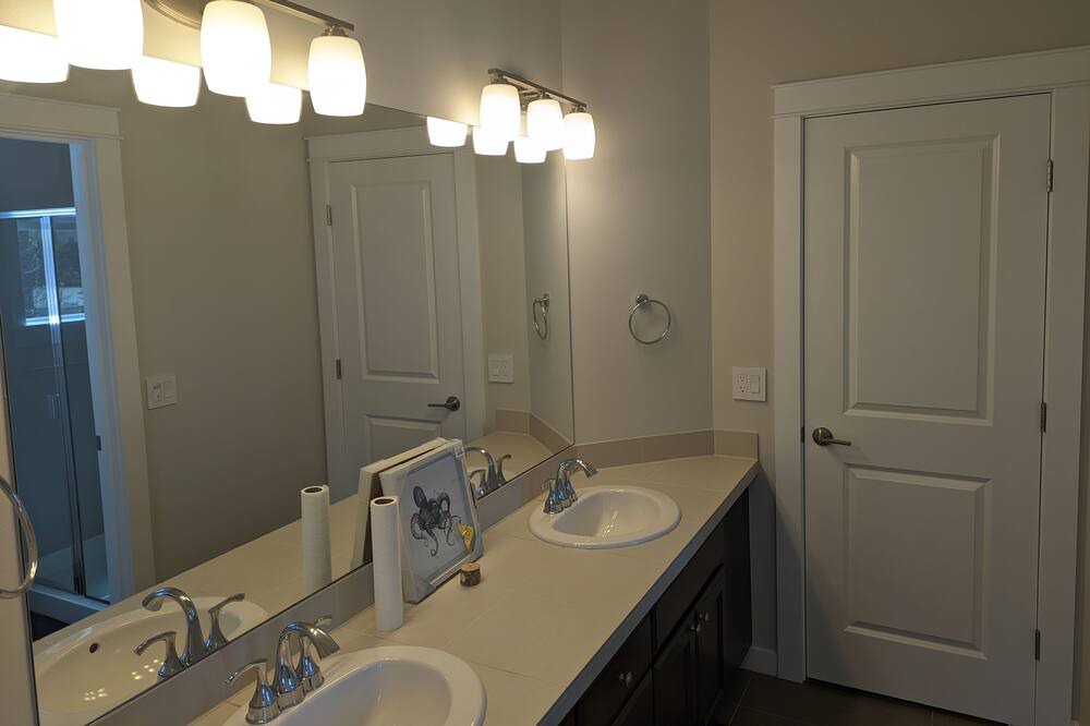 Photo of Bathroom in Sammamish