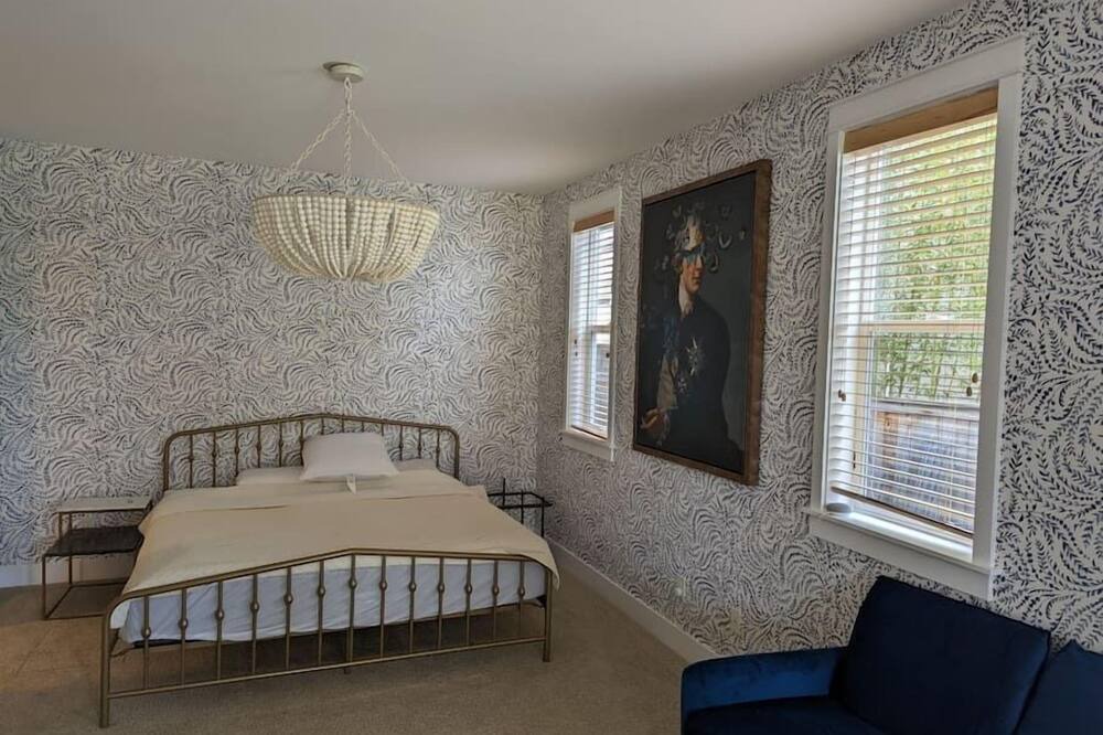 Photo of Bedroom in Sammamish