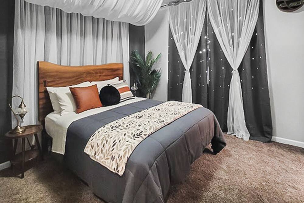 Photo of Bedroom in Blachly