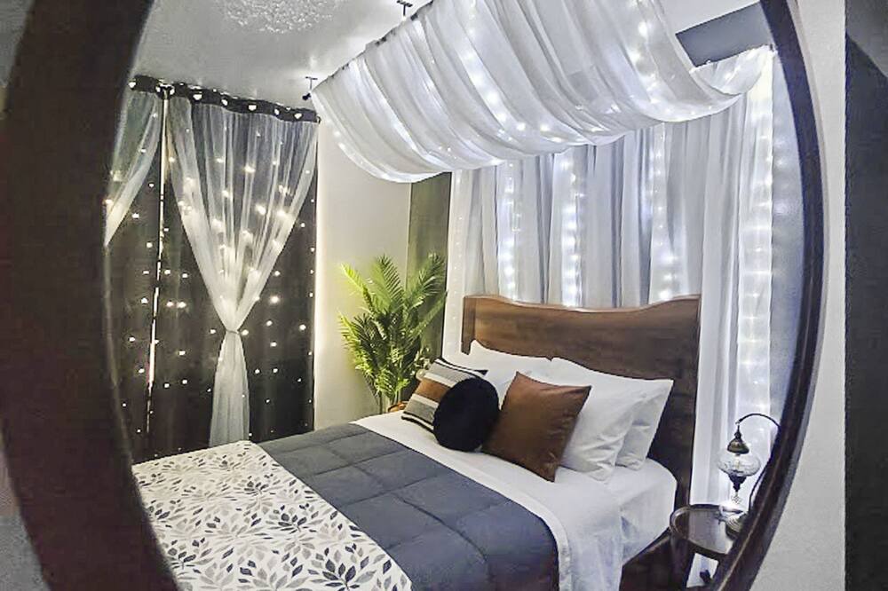 Photo of Bedroom in Blachly