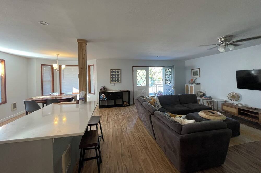 Photo of Livingroom in Coupeville