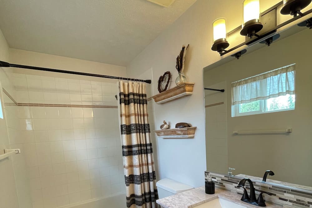 Photo of Bathroom in Latah Valley