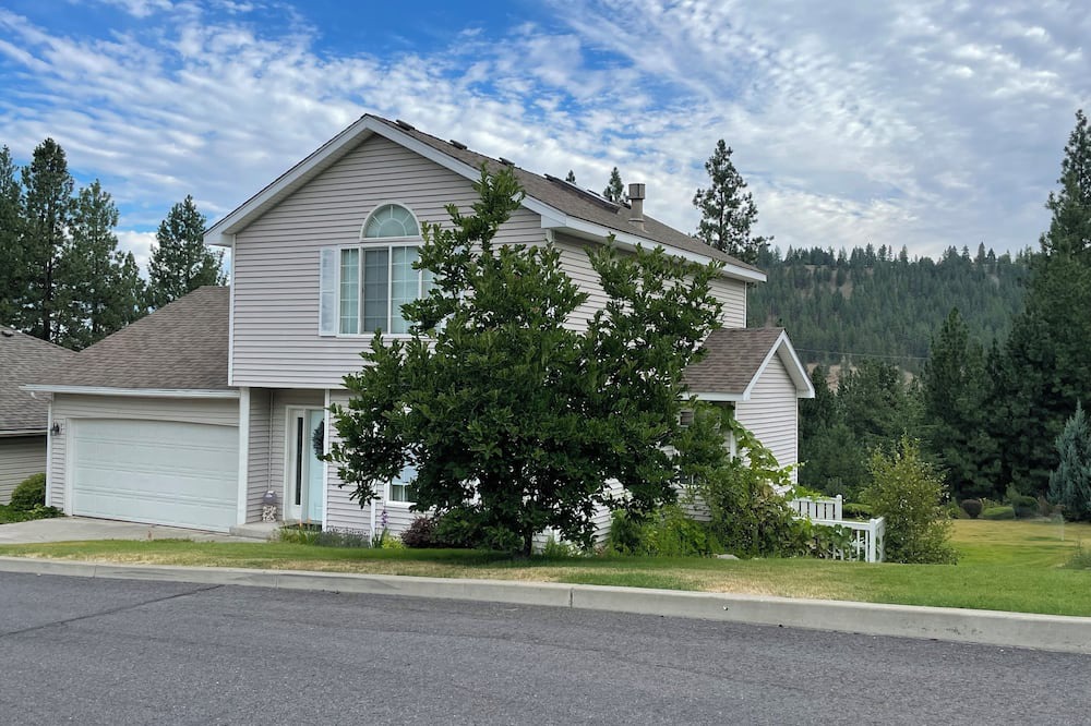 Photo of Outdoor in Latah Valley