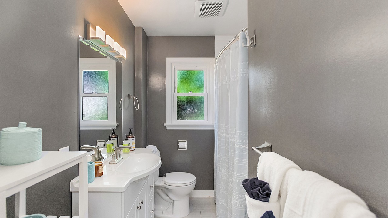Photo of Bathroom in Lawton Park