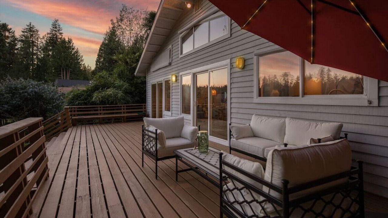 Photo of Patio Balcony in Maple Heights-Lake Desire