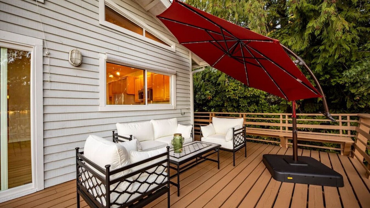 Photo of Patio Balcony in Maple Heights-Lake Desire