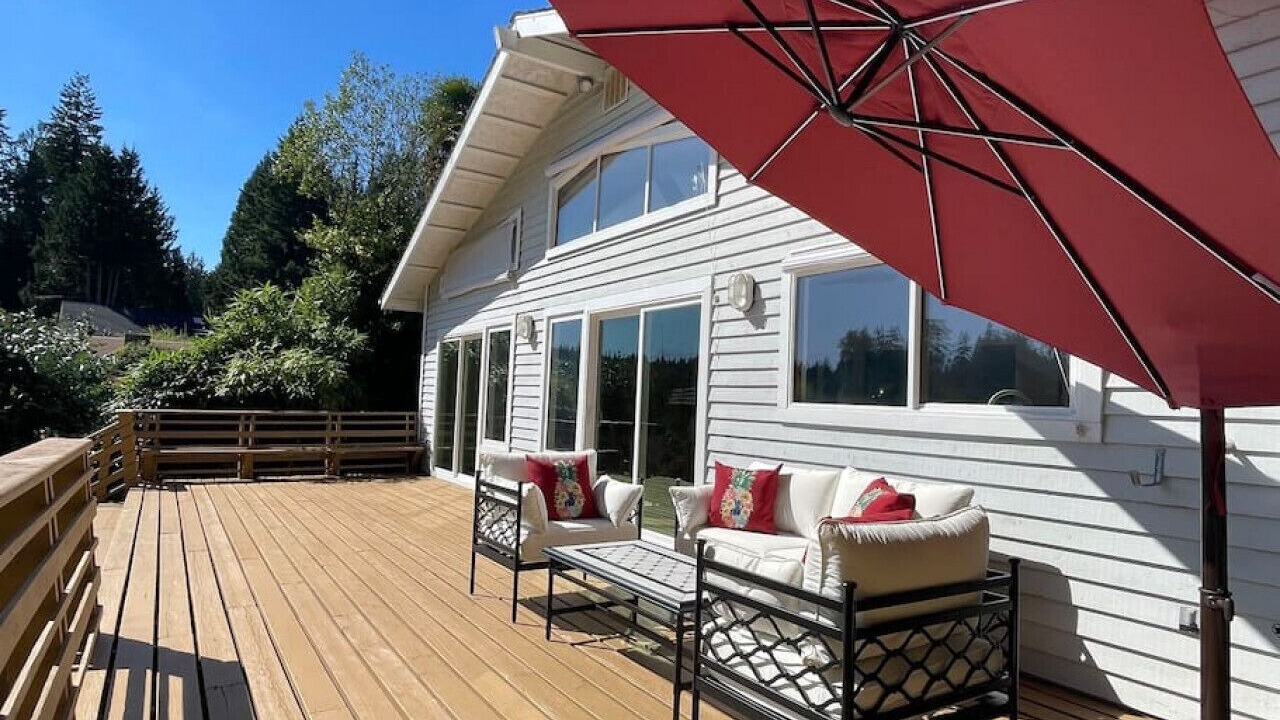 Photo of Outdoor in Maple Heights-Lake Desire