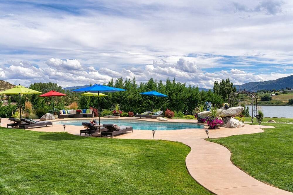 Photo of Outdoor in Manson