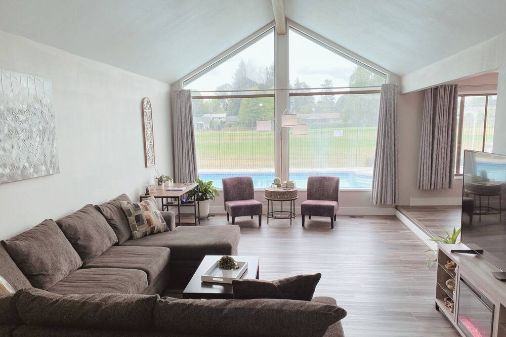 Photo of Livingroom in Gresham